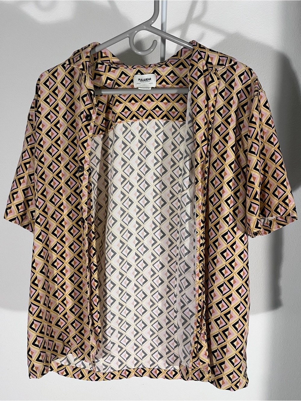 Pull&Bear Geometric Short Sleeve Button-Up Shirt - Pink, Yellow, Black, Cream